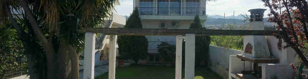 Lianas House